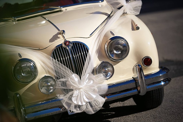 結婚式の送迎車